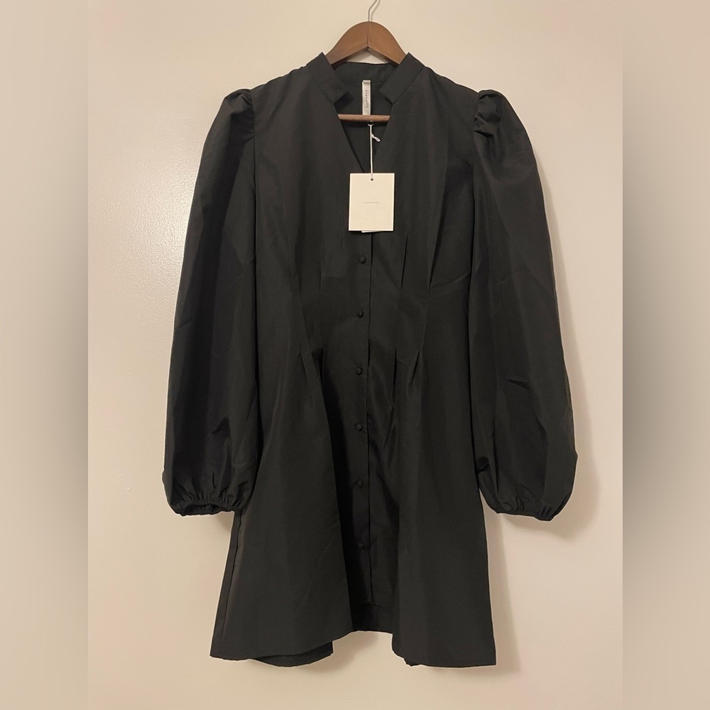 Avantlook Lantern Balloon Sleeve Button Front Black Casual Dress in Medium